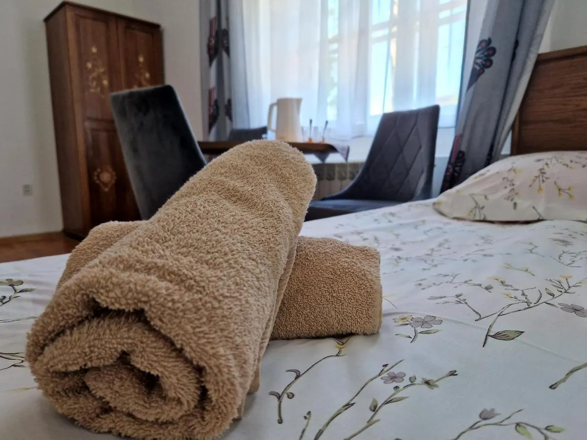 Willa Pod Piorem Zakopane Bed & Breakfast